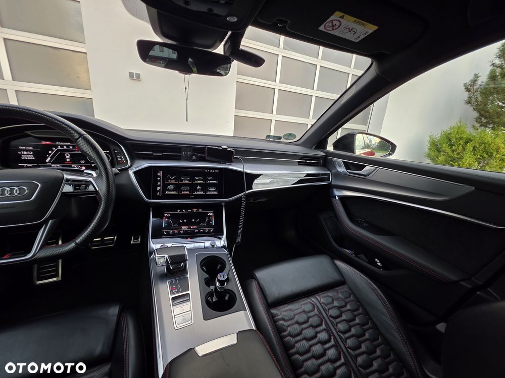 Audi RS6 Avant - 15