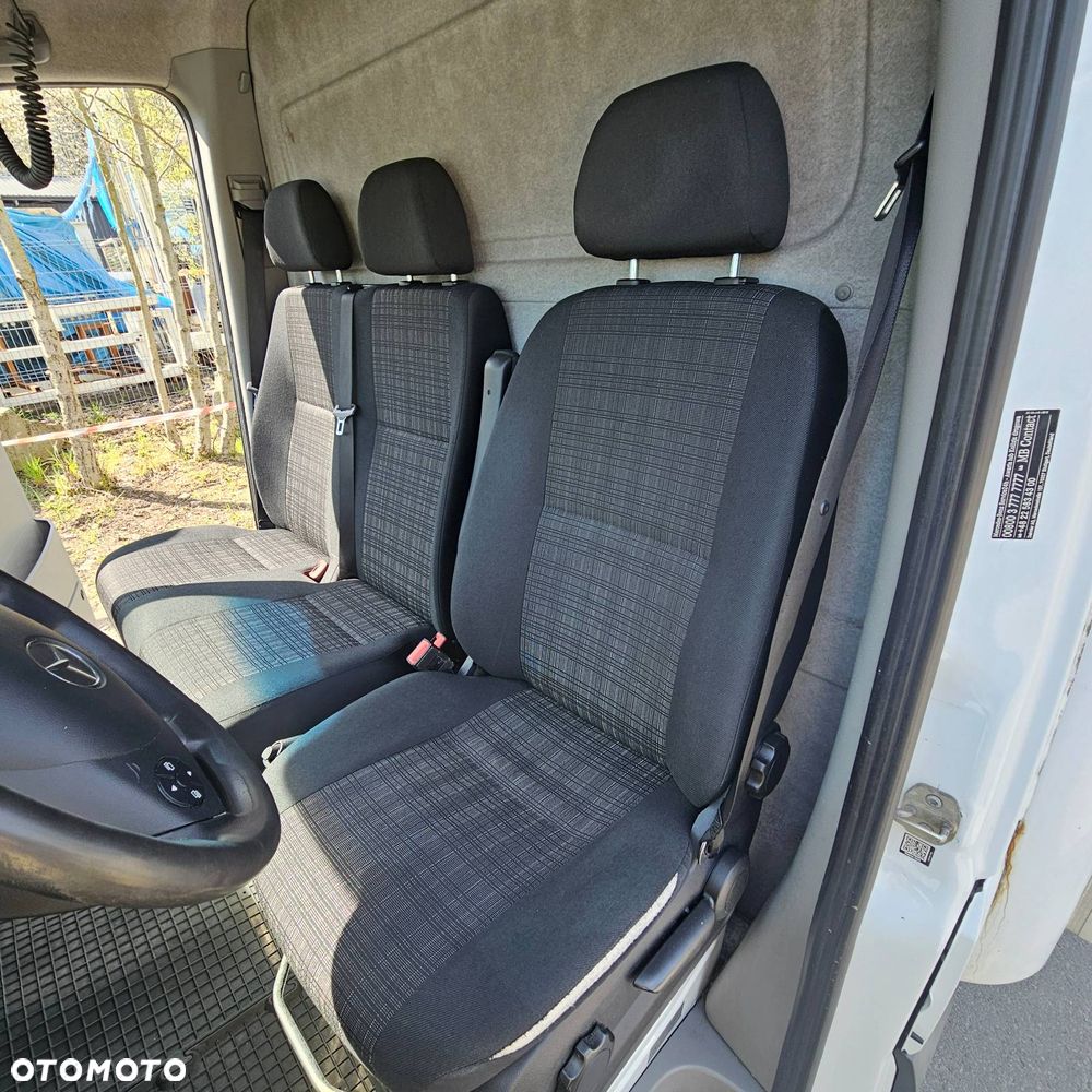 Mercedes-Benz SPRINTER - 13