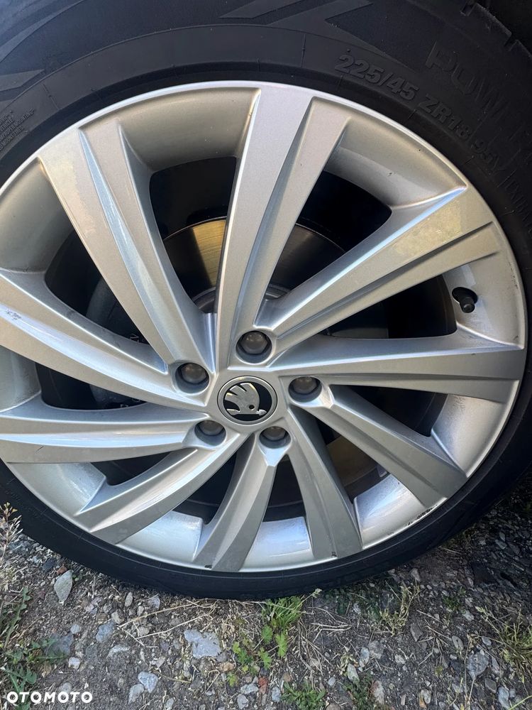 Skoda Octavia 2.0 TDI 4x4 Style DSG - 12