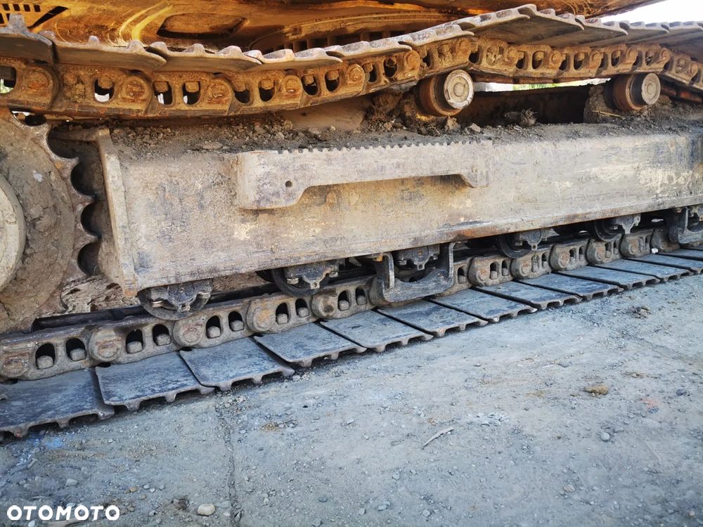 JCB 220X LC - 15