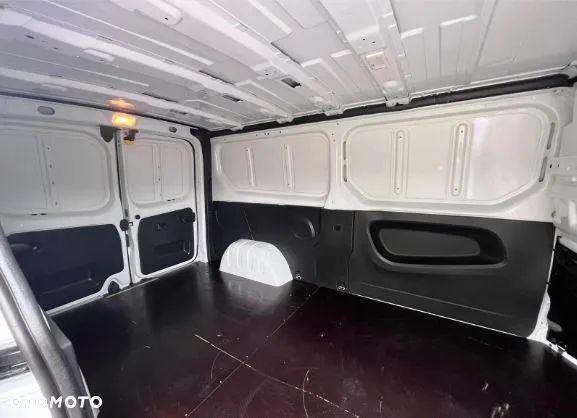 Renault Trafic - 6