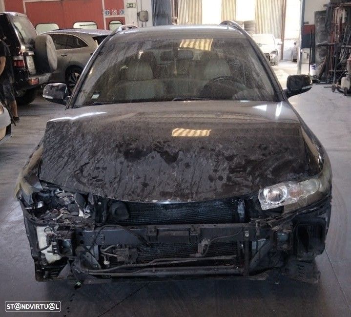 Honda Accord Tourer 2.2 i-CTDI  de 2006 disponível para peças - 1
