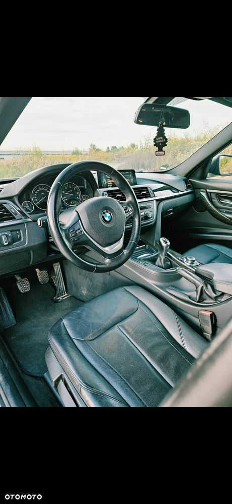 BMW Seria 3 - 12