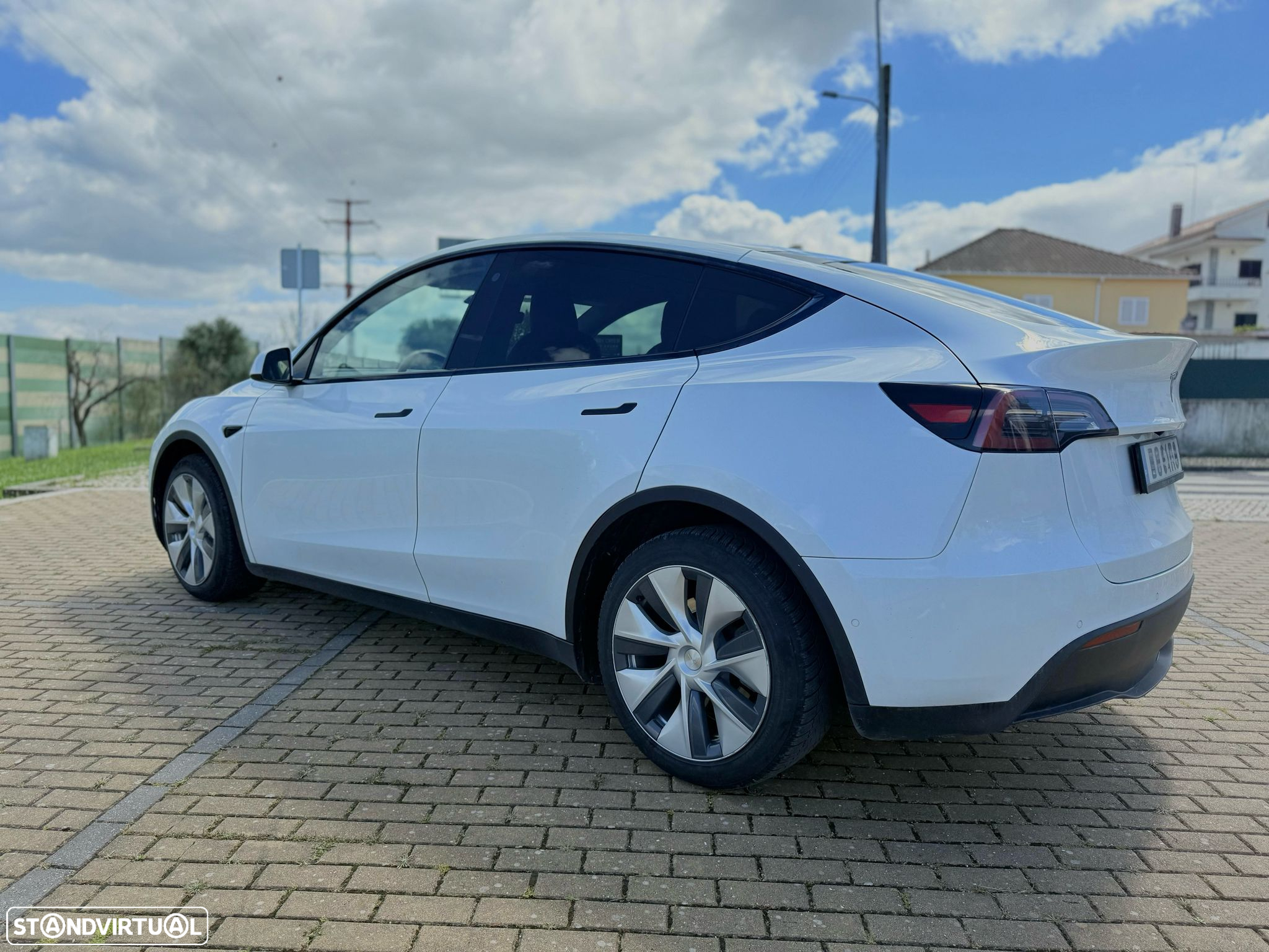 Tesla Model Y Long Range Tração Integral - 2