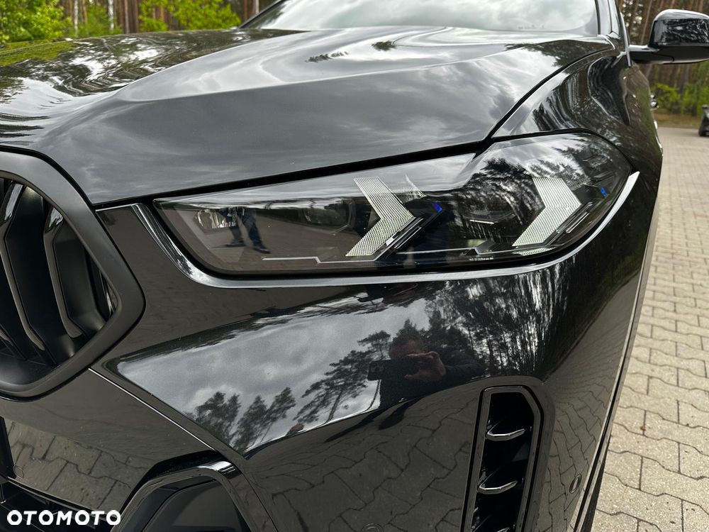 BMW X6 - 12