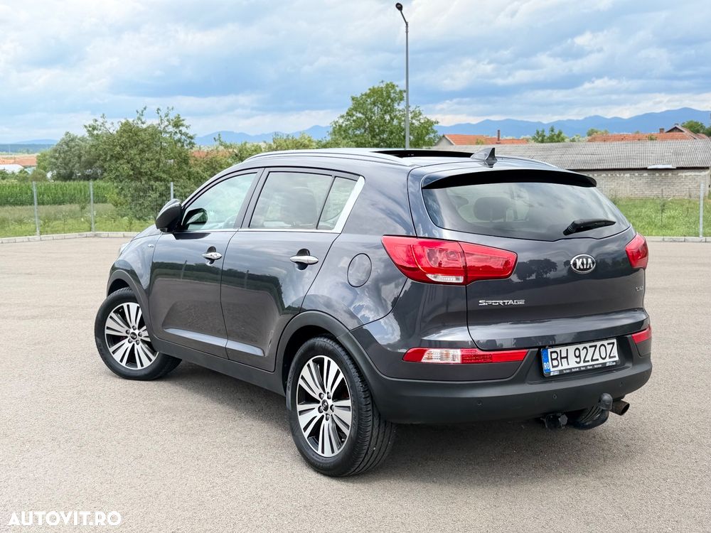 Kia Sportage 2.0 DSL HP 6AT 4x4 Style - 6