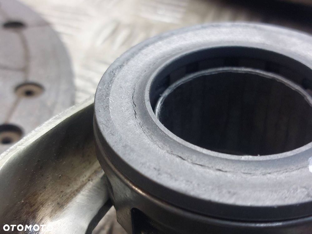 KOŁO DWUMASOWE + TARCZA + DOCISK + ŁOŻYSKO AUDI A4 B6 1.8 T 058105266H - 14