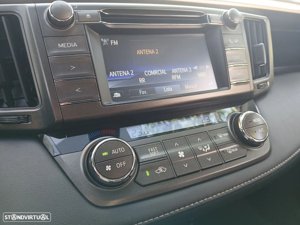 Toyota RAV4 2.0 D-4D Comfort - 10
