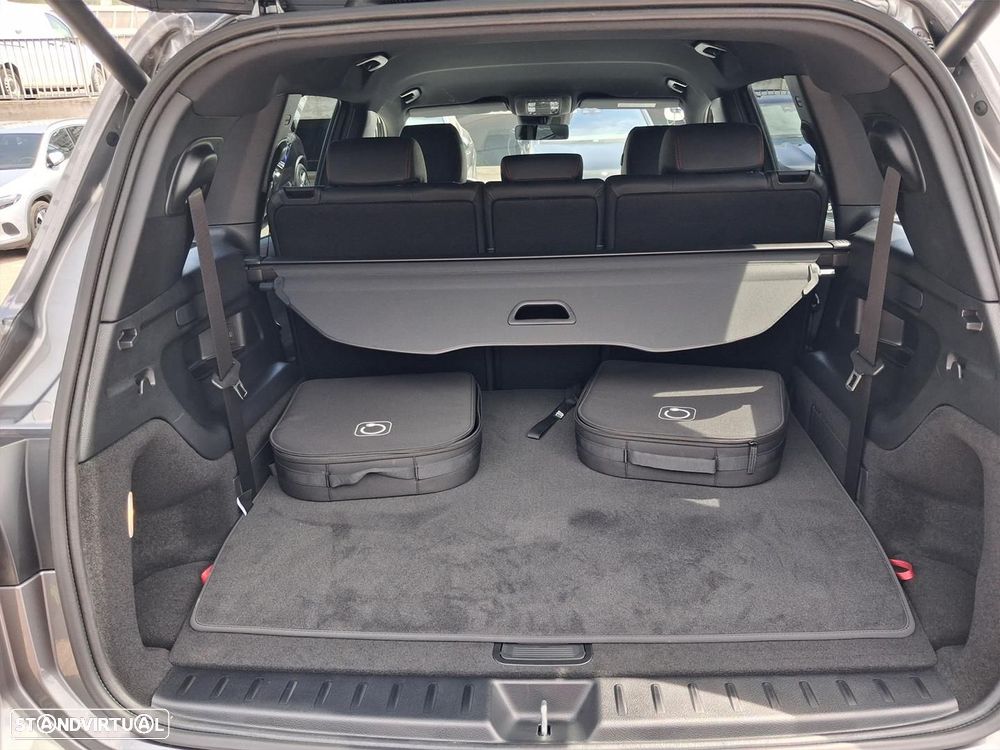 Mercedes-Benz EQB 250+ Edition - 12