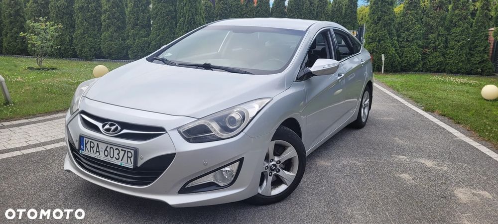 Hyundai i40 1.7 CRDi Comfort + - 1