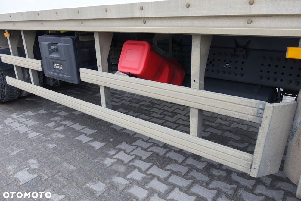 Mercedes-Benz ANTOS / 320 KM / 6x2 / FURGON / KONTENER / AUTOMAT / EURO 6 / OŚ PODNOSZONA - SKRĘTNA /  WINDA ZAŁADUNKOWA / - 11