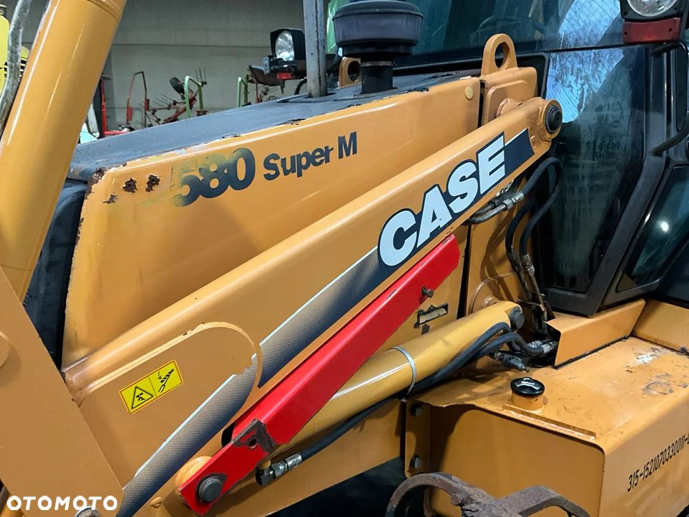 Case 580 Super M - 10