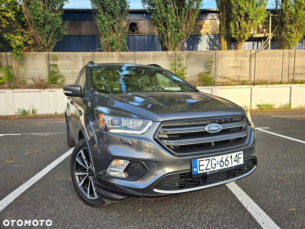 Ford Kuga 2.0 TDCi 2x4 ST-Line - 1