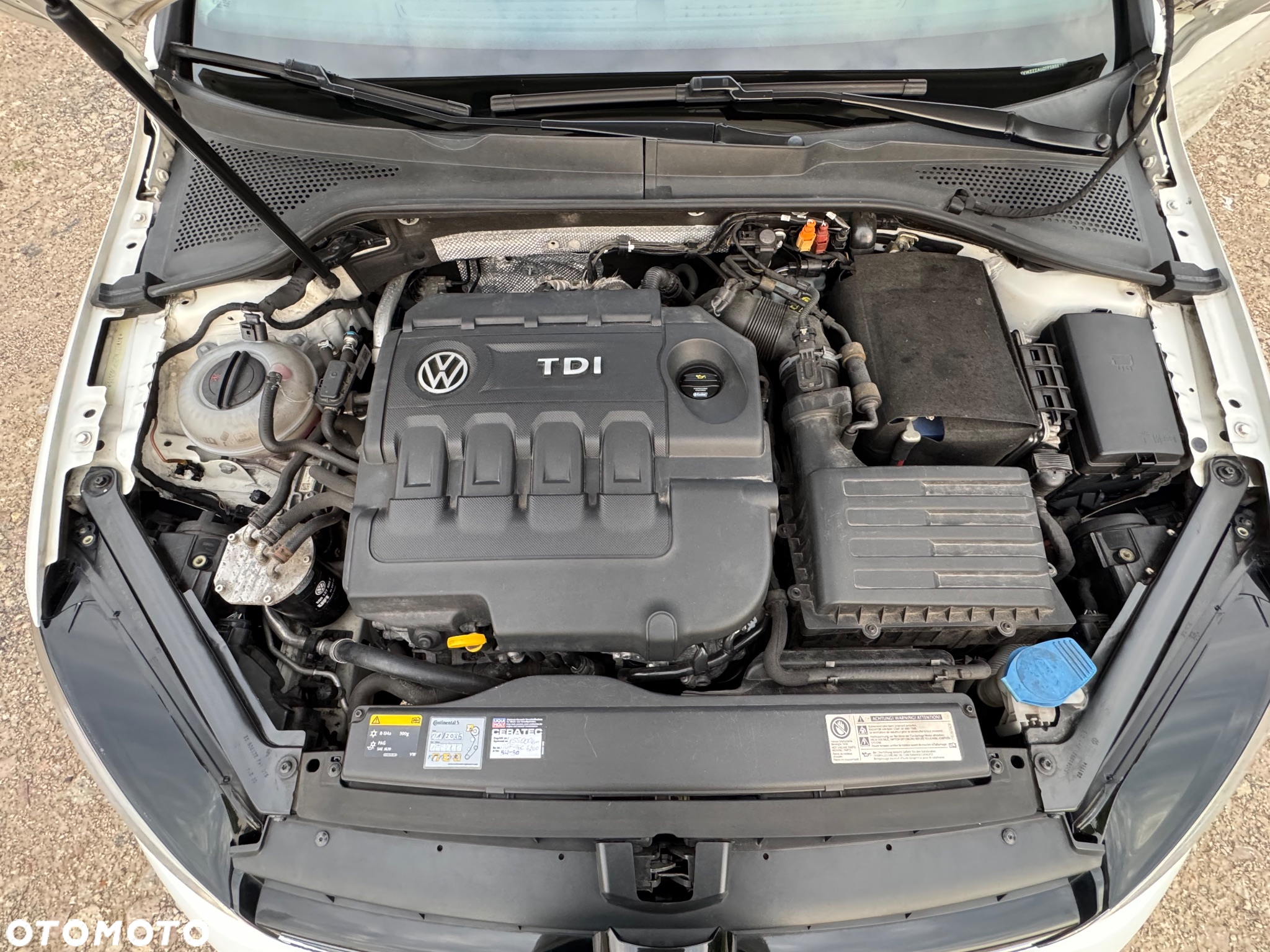 Volkswagen Golf 1.6 BlueTDI Comfortline - 24