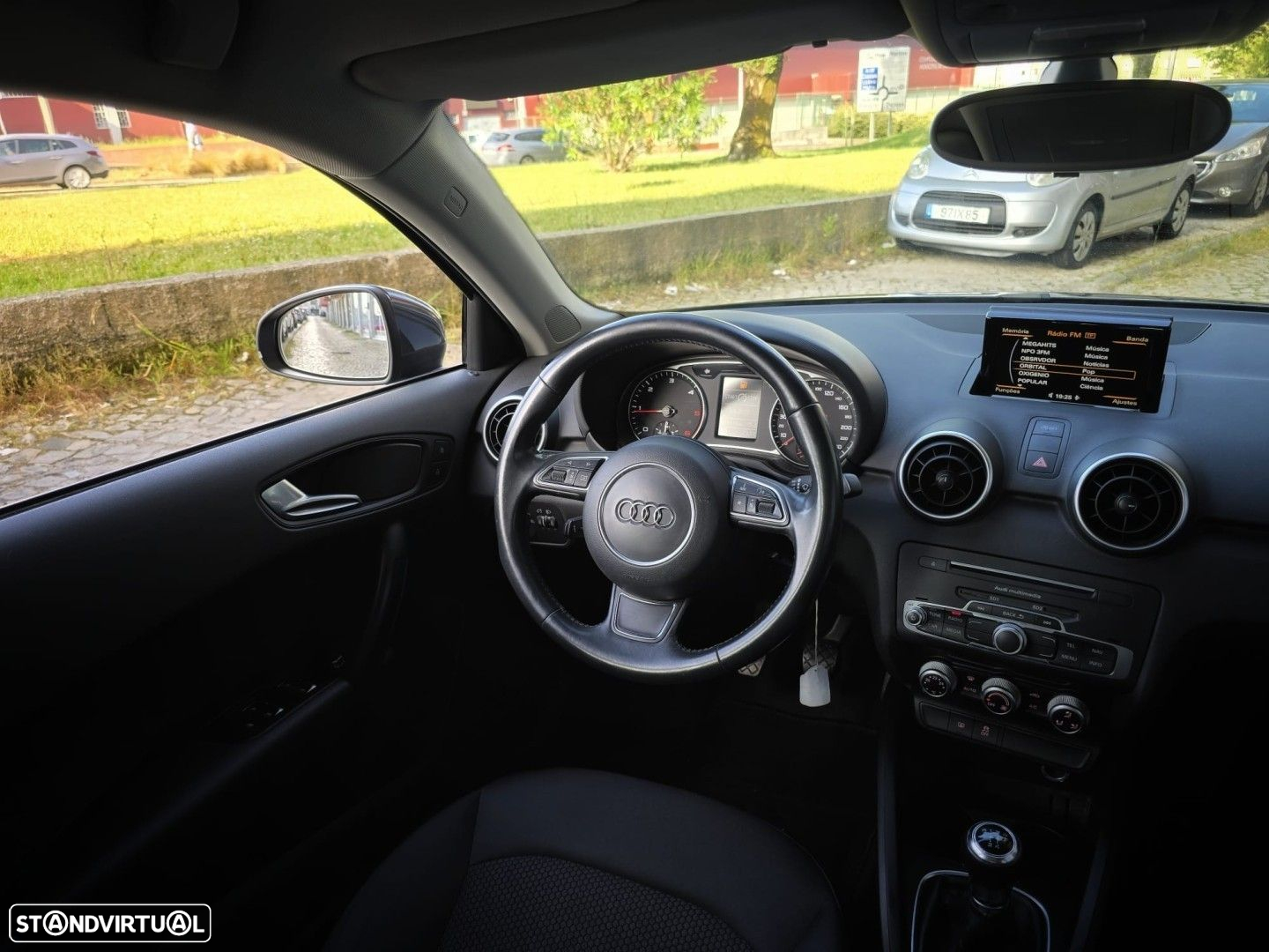 Audi A1 Sportback 1.4 TDI S-line - 17