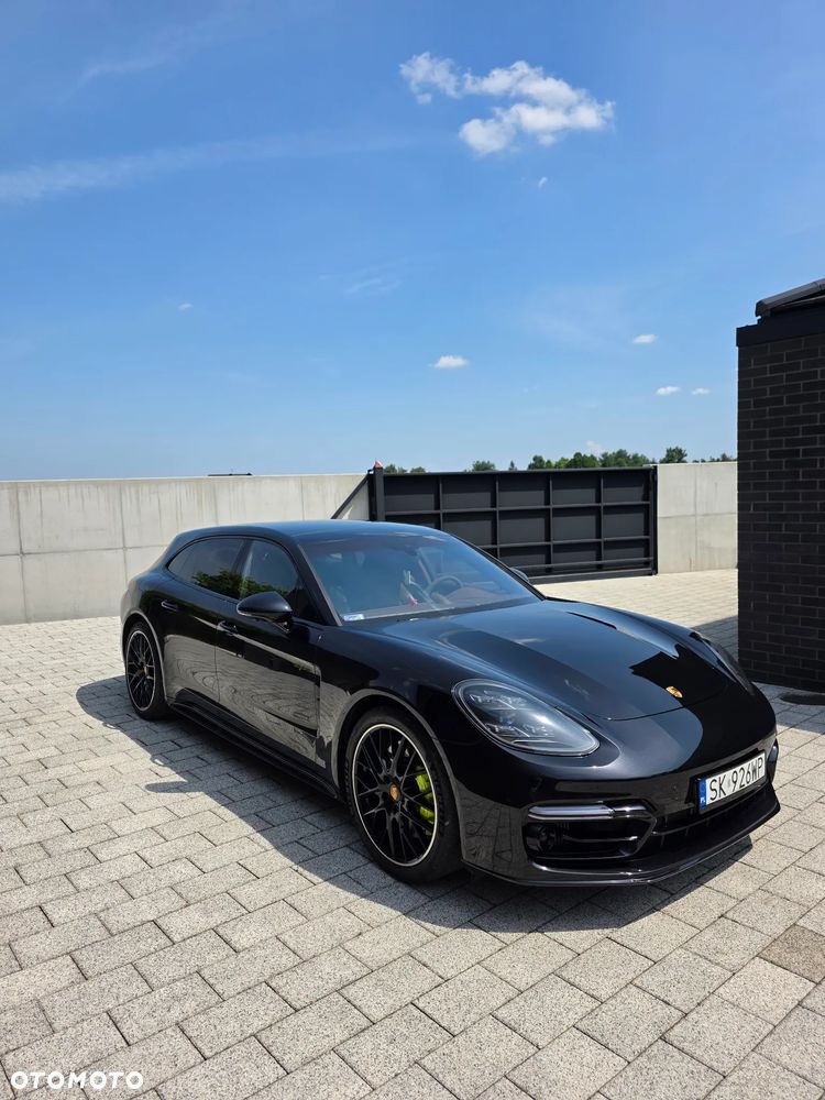 Porsche Panamera 4S E-Hybrid - 12