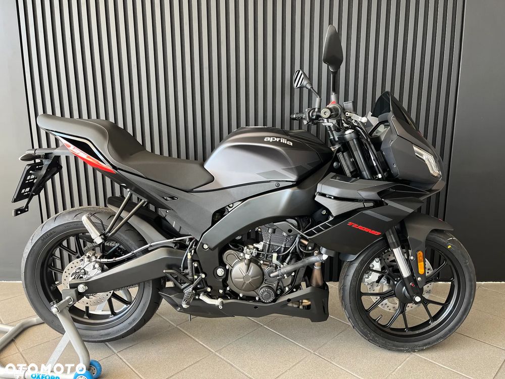 Aprilia Tuono - 8
