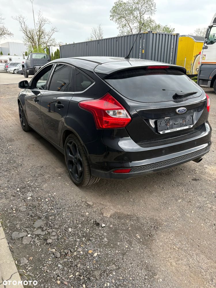 Ford Focus - 2