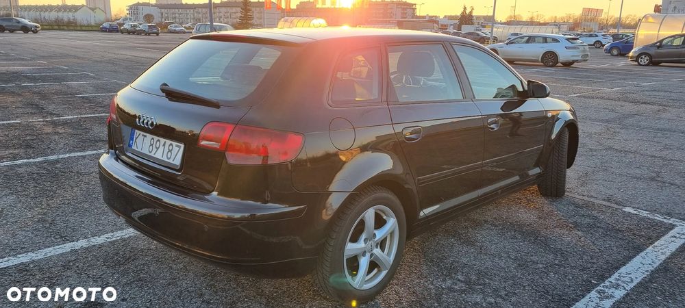 Audi A3 Sportback 1.9 TDI Ambition - 4