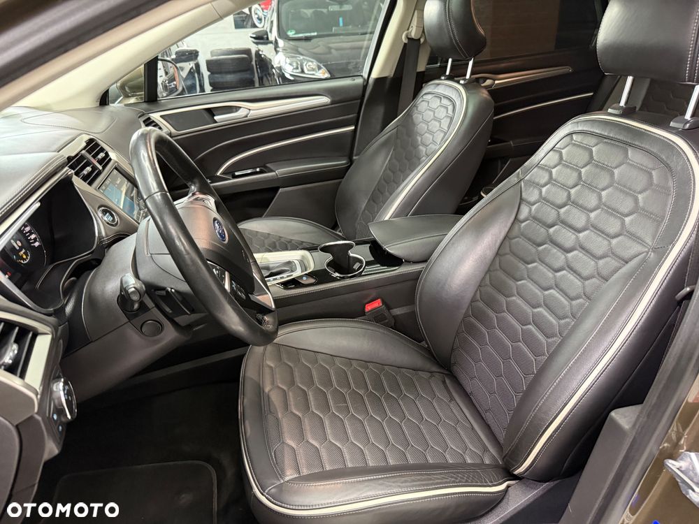 Ford Mondeo 2.0 TDCi STart-Stopp PowerShift-Aut Vignale - 18
