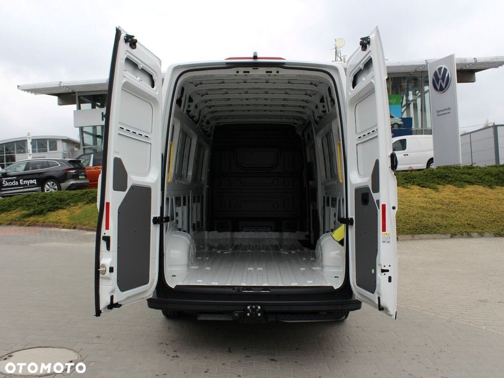Volkswagen Crafter - 11