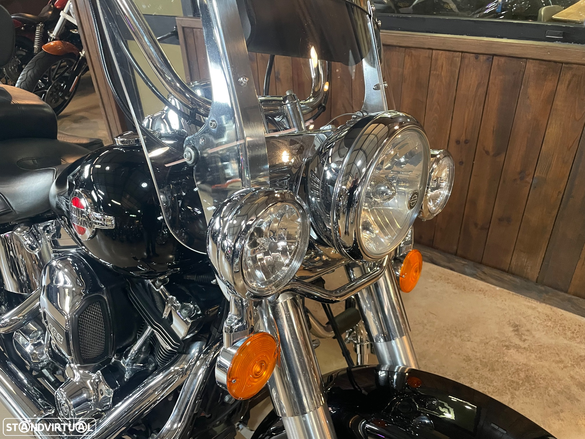 Harley-Davidson FLSTCI - 6