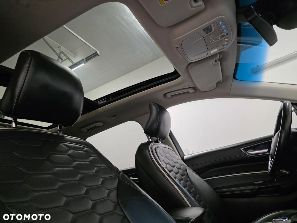 Ford Edge 2.0 EcoBlue Twin-Turbo 4WD Vignale - 26