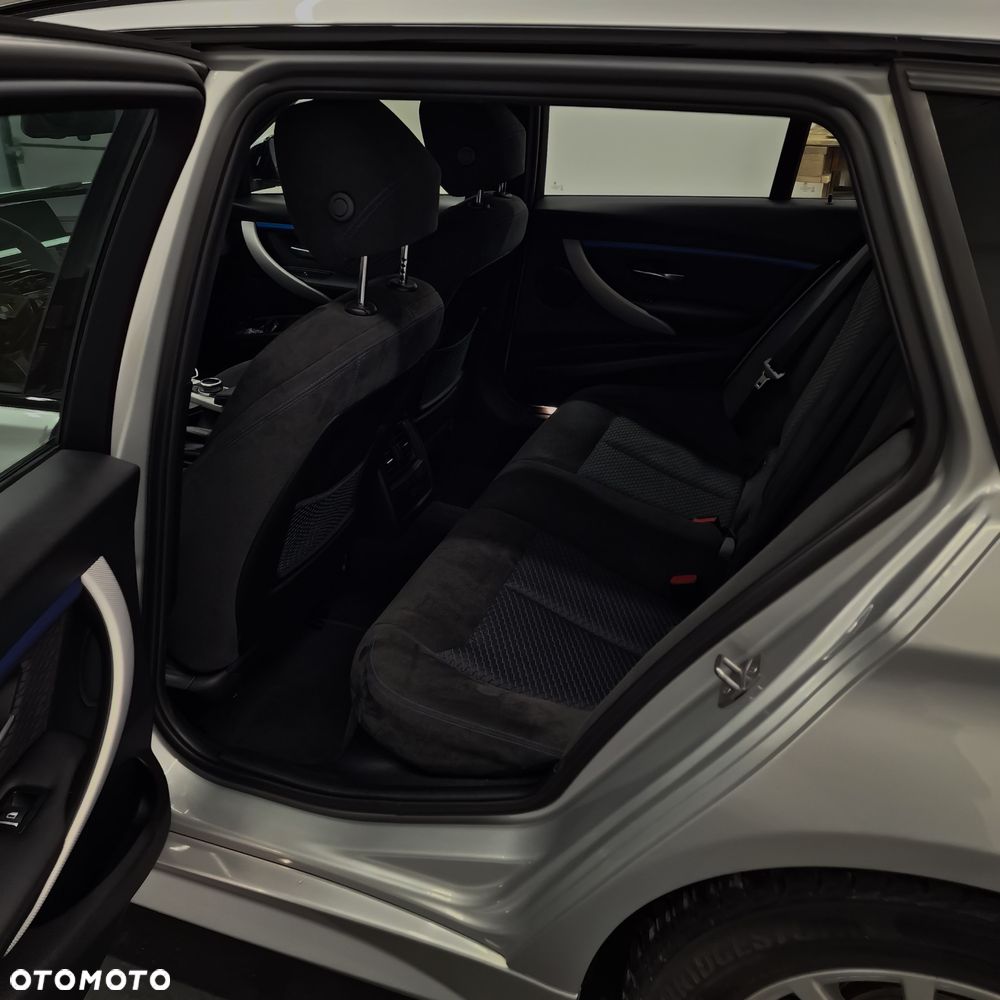 BMW Seria 3 318i M Sport Shadow - 10