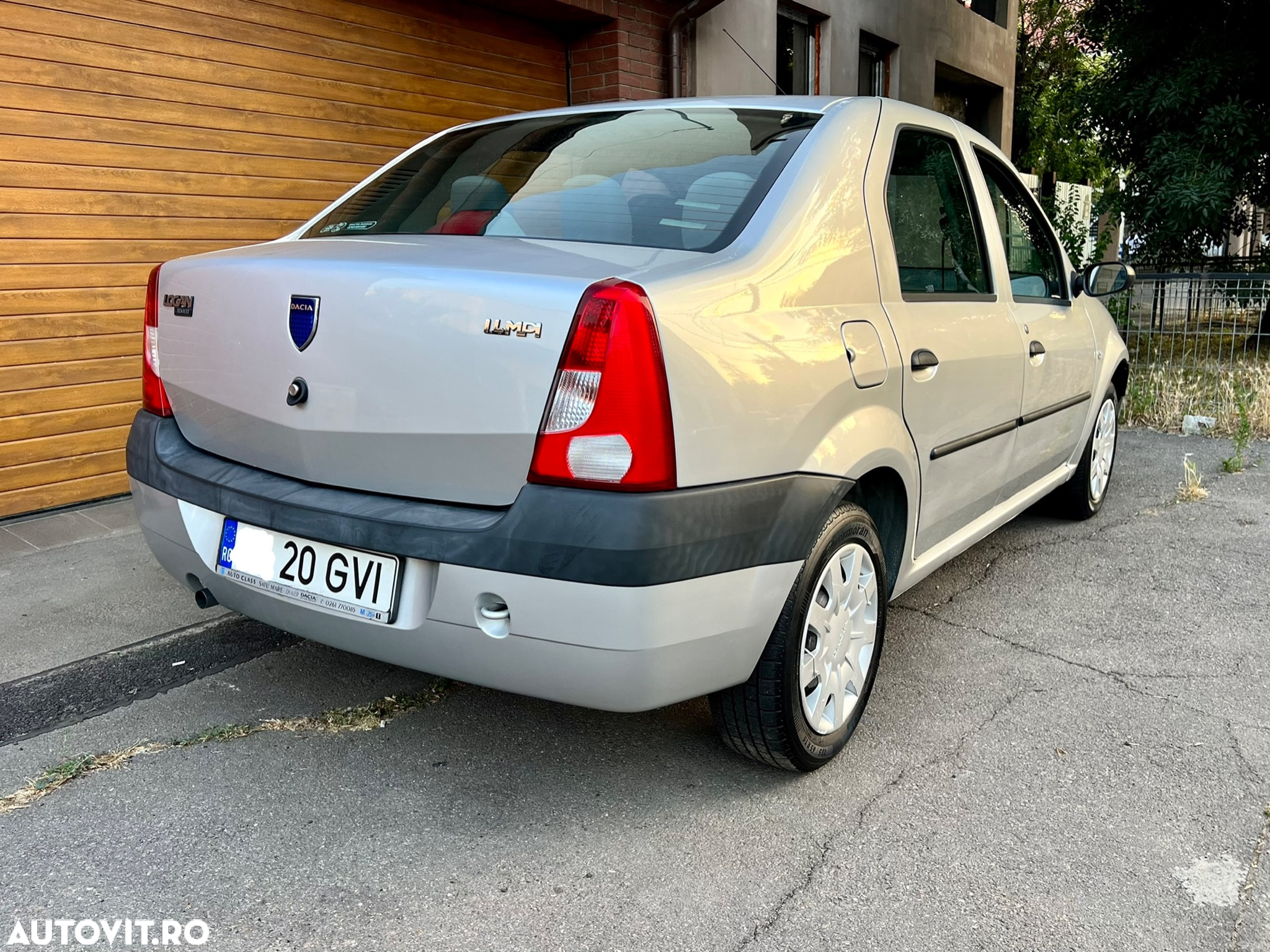 Dacia Logan - 3