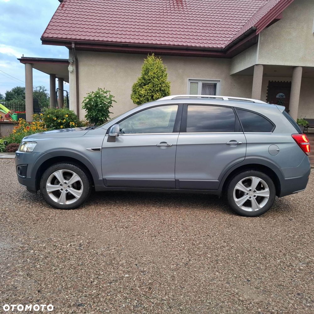 Chevrolet Captiva 2.2 4WD LTZ - 12