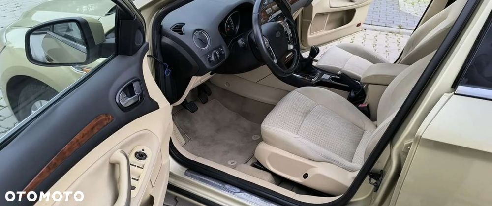 Ford Mondeo - 6