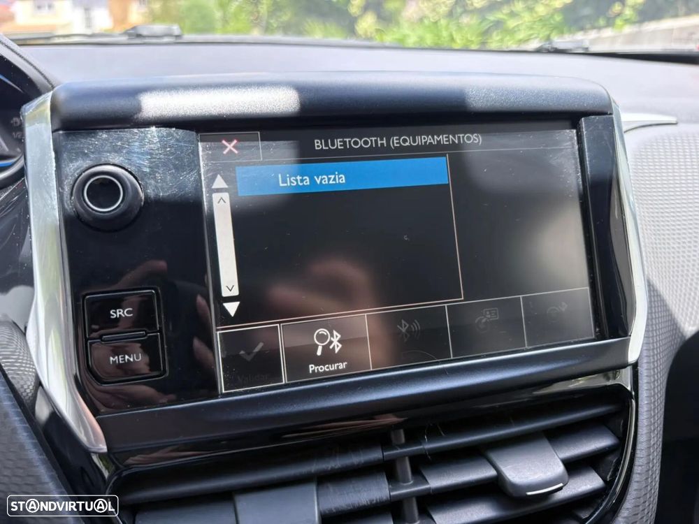 Peugeot 2008 1.6 e-HDi Allure - 8