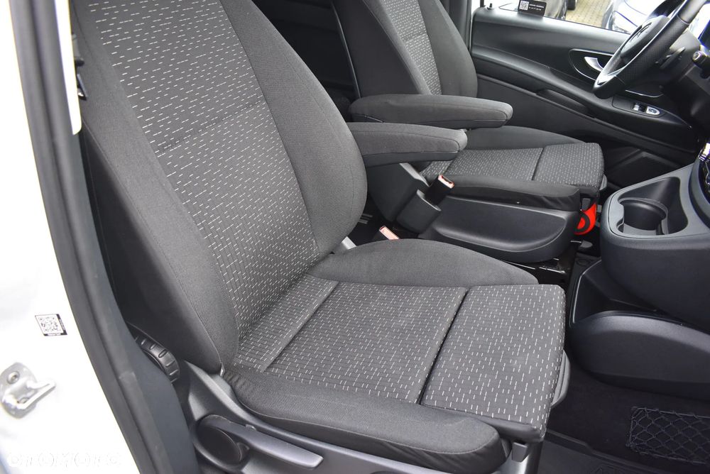 Mercedes-Benz eVito Tourer 129 L2 Pro 447.703 - 20