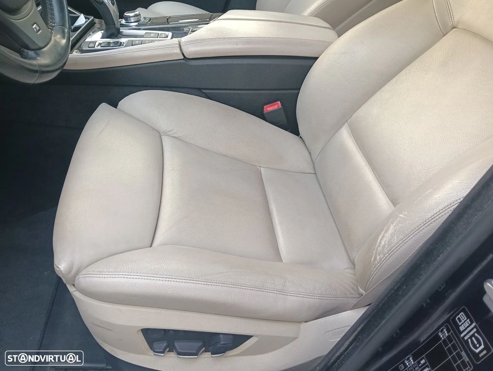 BMW M550d xDrive Auto - 22