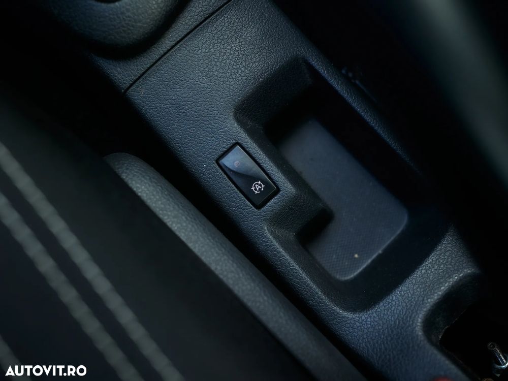 DACIA Logan 2016 — imagine 19