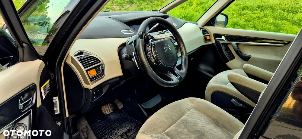 Citroën C4 Picasso 2.0 HDi Impress Exclusive - 20