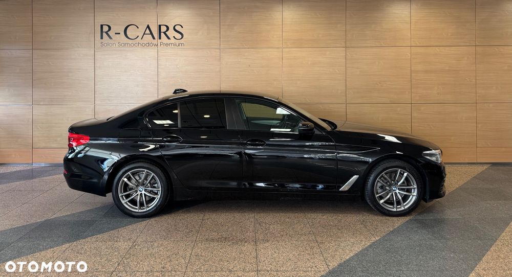 BMW Seria 5 520d xDrive - 3