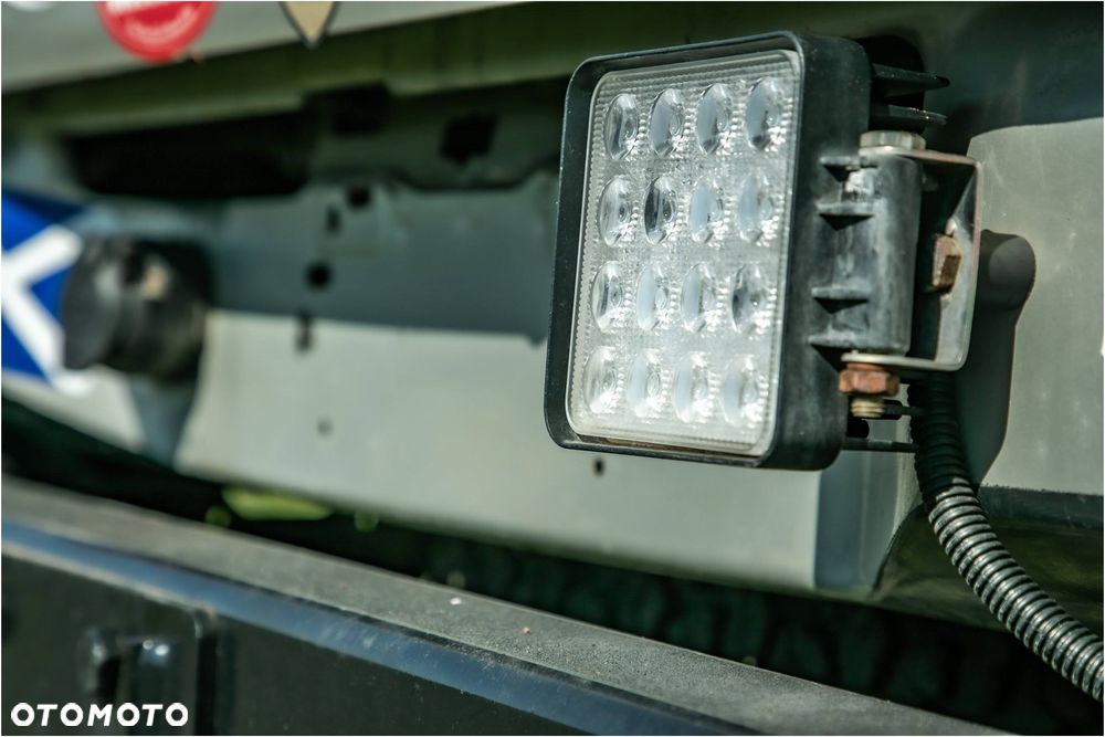 Toyota Hilux 3.0 D-4D SR5 - 29