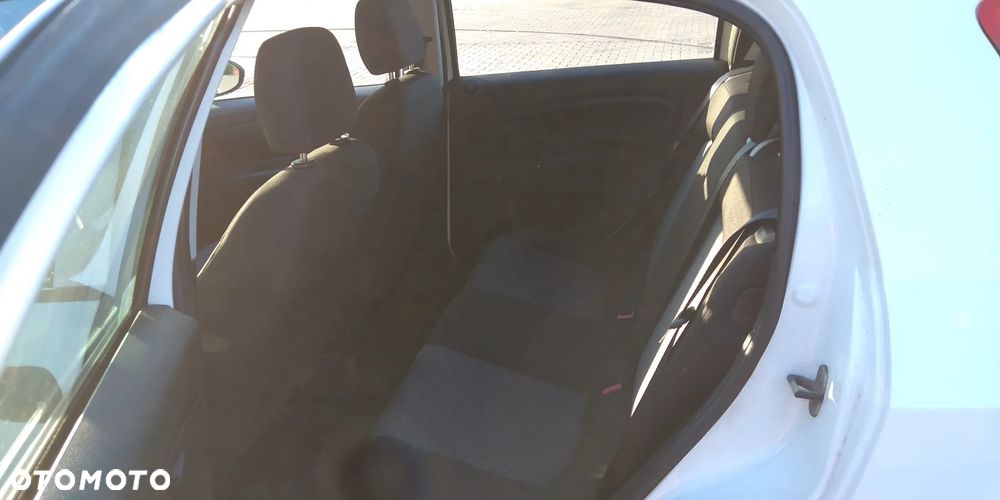 Fiat Grande Punto - 4