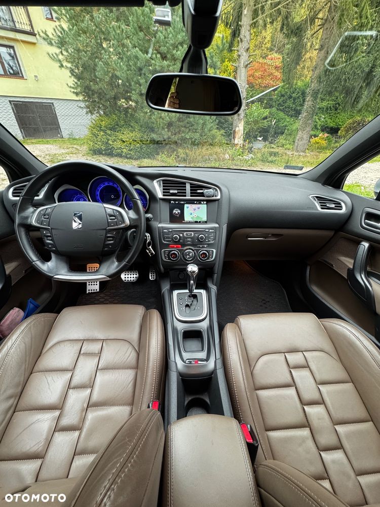 Citroën DS4 2.0 HDi SportChic - 1