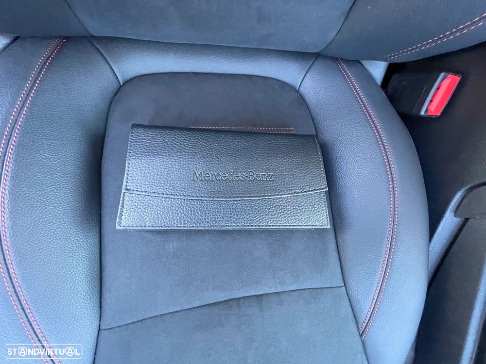 Mercedes-Benz A 250 e 8G-DCT AMG Line - 38