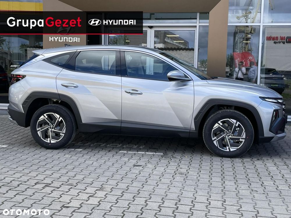 Hyundai Tucson - 2