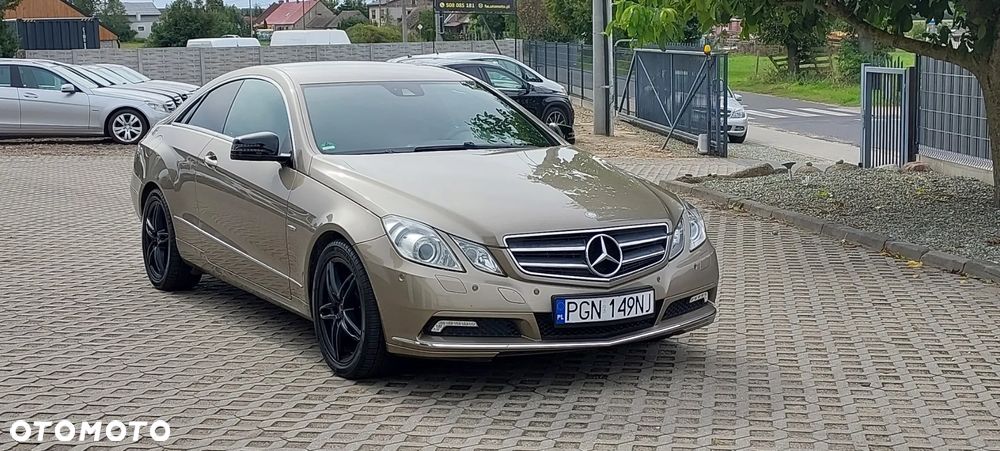 Mercedes-Benz Klasa E - 20
