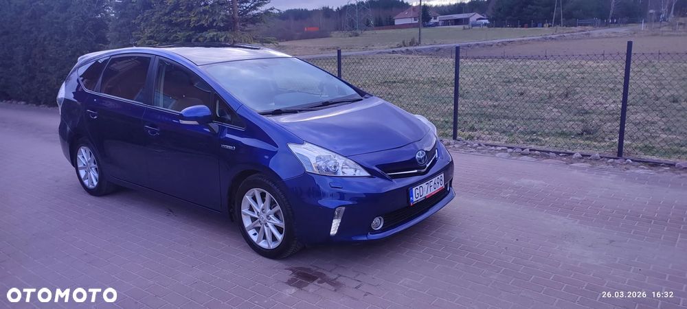 Toyota Prius+ (Hybrid) - 35