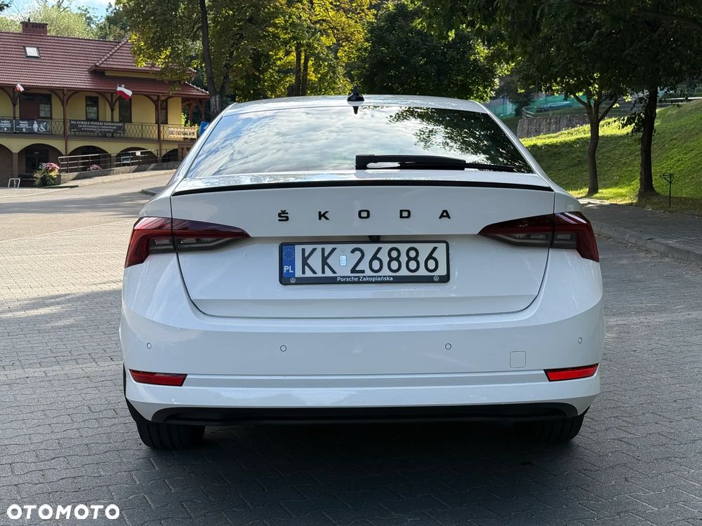 Skoda Octavia 2.0 TDI SCR Ambition DSG - 6