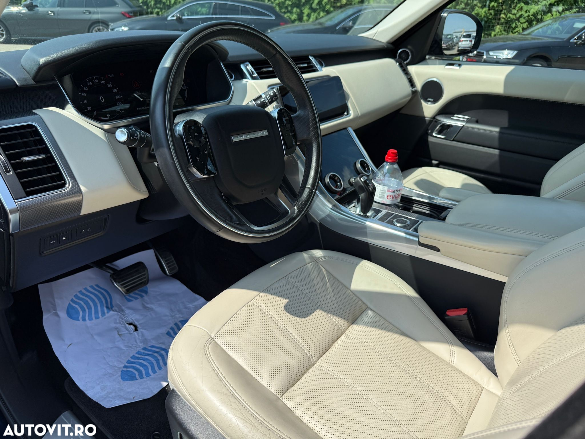 Land Rover Range Rover Sport 2.0 L PHEV HSE Dynamic - 9