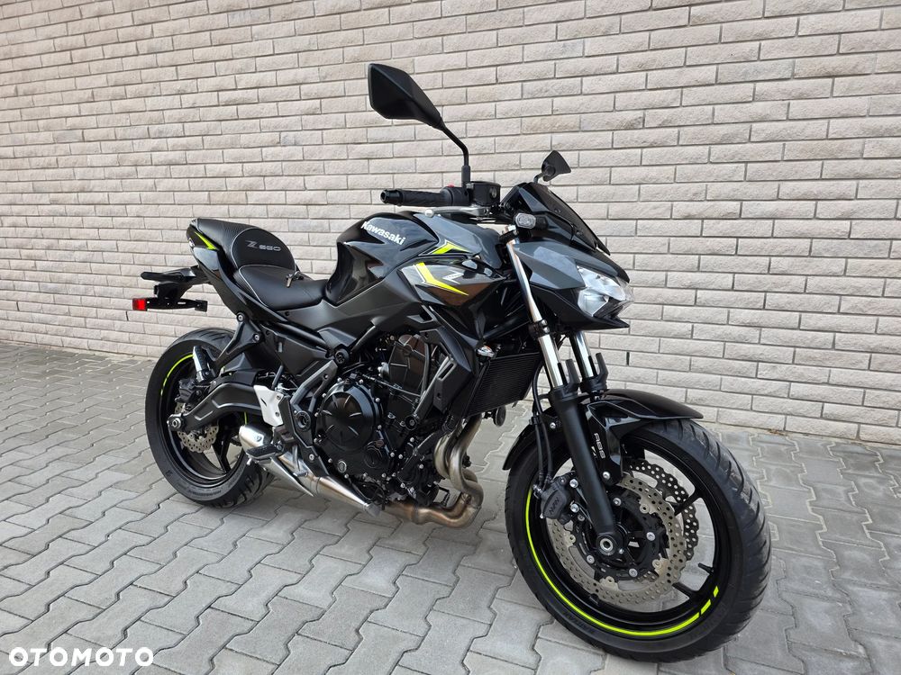 Kawasaki Z 650 - 6