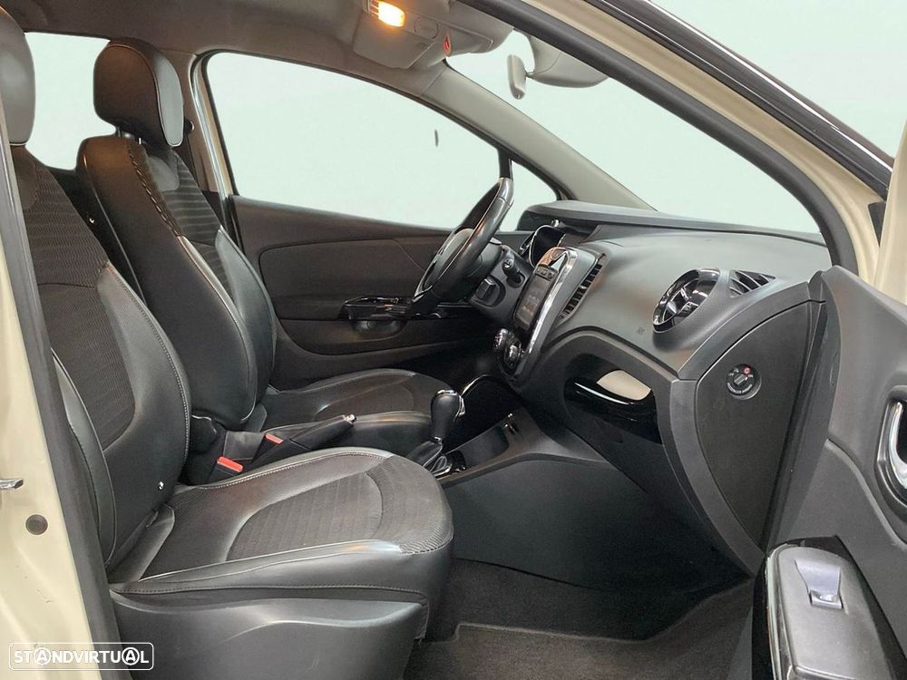 Renault Captur - 13
