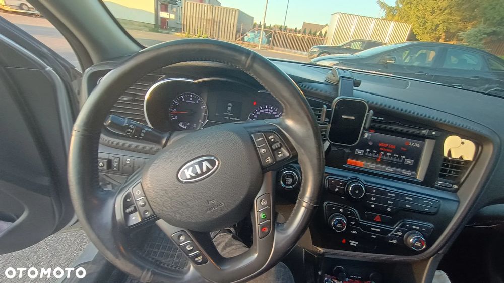 Kia Optima - 19