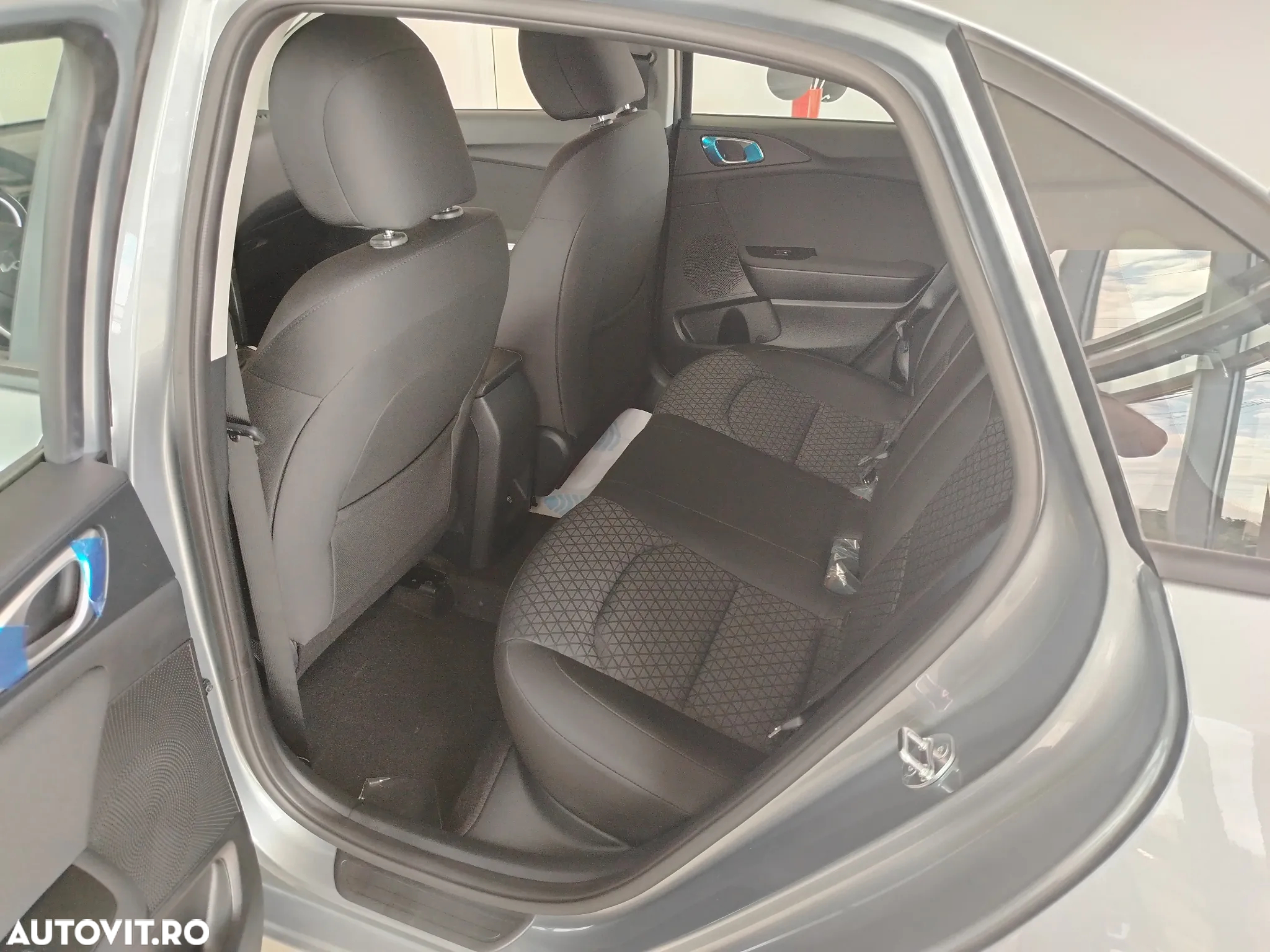 Kia Ceed 1.5 T-GDI 6MT Best - 8